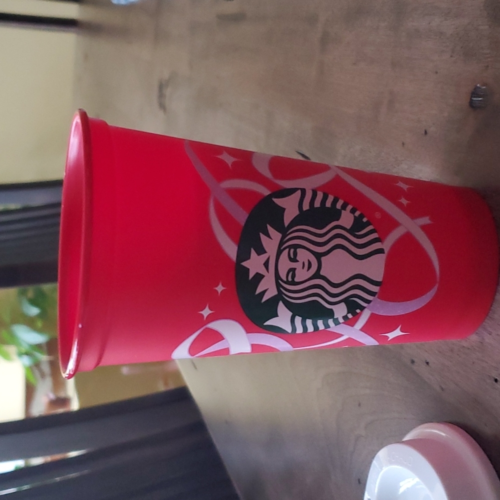 2021 NEW Starbucks Holiday Red Cup 16oz plastic